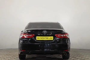 Седан Toyota Camry 2018 года, 2739000 рублей, Пермь