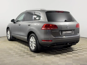Внедорожник Volkswagen Touareg 2012 года, 1894100 рублей, Казань