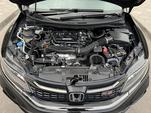 Хетчбэк Honda Jade 2018 года, 1570000 рублей, Красноярск