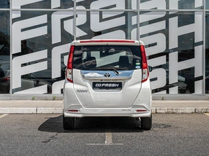 Минивэн Toyota Roomy 2017 года, 1320000 рублей, Краснодар