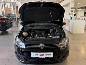 Седан Volkswagen Polo 2014 года, 915000 рублей, Орёл