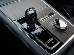 Внедорожник Geely Monjaro 2025 года, 4040000 рублей, Краснодар