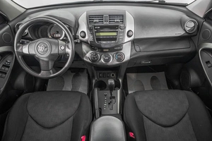 Внедорожник Toyota RAV4 2009 года, 1339000 рублей, Барнаул