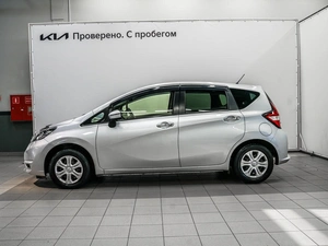 Хетчбэк Nissan Note 2018 года, 1009000 рублей, Красноярск