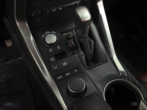 Внедорожник Lexus NX 2017 года, 2809000 рублей, Ставрополь