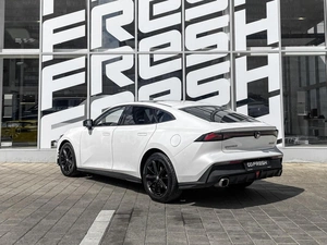 Лифтбек Changan UNI-V 2024 года, 2098000 рублей, Ставрополь