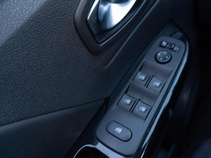 Внедорожник Renault Kaptur 2020 года, 1869000 рублей, Саратов