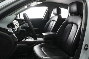 Седан Audi A6 2013 года, 1550000 рублей, Омск