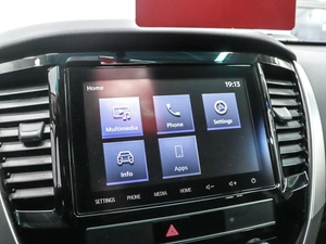 Внедорожник Mitsubishi Montero Sport 2022 года, 4200000 рублей, Красноярск