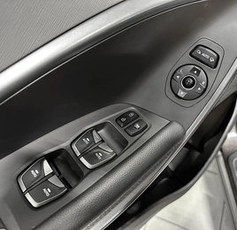 Внедорожник Hyundai Santa Fe 2018 года, 2390000 рублей, Красноярск