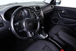 Седан Volkswagen Polo 2015 года, 899000 рублей, Пермь