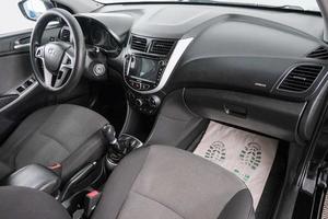 Хетчбэк Hyundai Solaris 2011 года, 719000 рублей, Красноярск