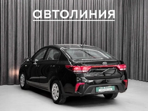 Седан Kia Rio 2019 года, 980000 рублей, Красноярск