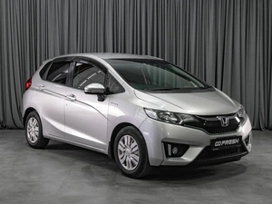 Хетчбэк Honda Fit 2016 года, 999000 рублей, Тюмень