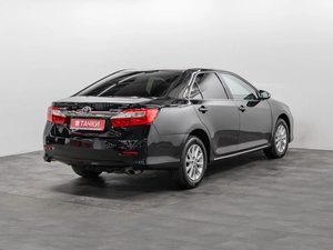 Седан Toyota Camry 2013 года, 1475000 рублей, Красноярск