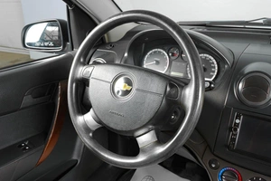 Седан Chevrolet Aveo 2008 года, 399000 рублей, Тюмень