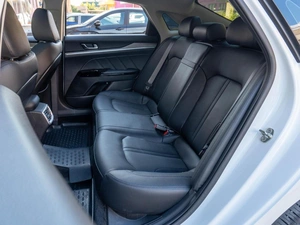 Седан Kia K5 2025 года, 3299000 рублей, Саратов