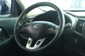 Внедорожник Kia Sportage 2013 года, 1489000 рублей, Омск