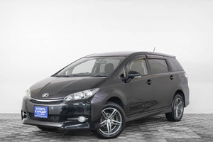 Минивэн Toyota Wish 2016 года, 1749000 рублей, Кемерово