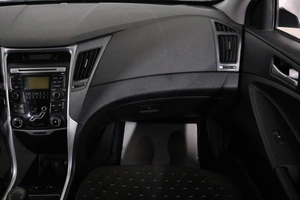 Седан Hyundai Sonata 2012 года, 789000 рублей, Омск