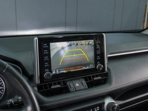 Внедорожник Toyota RAV4 2021 года, 3199000 рублей, Сургут