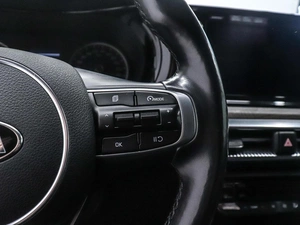 Седан Kia K5 2020 года, 2500000 рублей, Красноярск