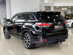Внедорожник Toyota Highlander 2015 года, 2987000 рублей, Солонцы