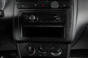 Седан Volkswagen Polo 2011 года, 799000 рублей, Тюмень