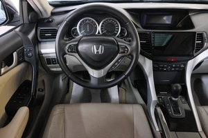 Седан Honda Accord 2008 года, 1099000 рублей, Омск