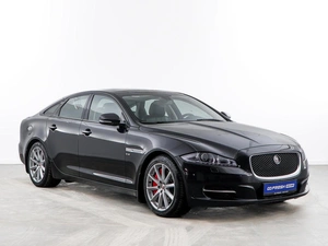 Седан Jaguar XJ 2014 года, 2669900 рублей, Москва