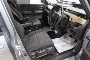 Минивэн Honda Freed 2018 года, 1599000 рублей, Новокузнецк