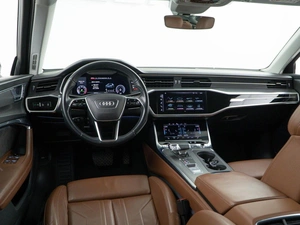 Седан Audi A6 2019 года, 3899077 рублей, Москва
