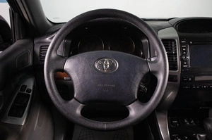 Внедорожник Toyota Land Cruiser Prado 2006 года, 1939000 рублей, Сургут