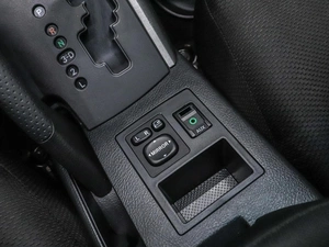 Внедорожник Toyota RAV4 2011 года, 1750000 рублей, Красноярск