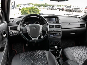 Седан ВАЗ (LADA) Priora 2013 года, 600000 рублей, Краснодар