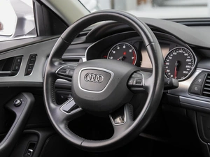 Седан Audi A6 2015 года, 2449000 рублей, Волгоград