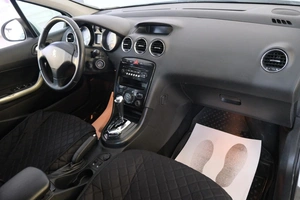Седан Peugeot 408 2012 года, 599000 рублей, Омск