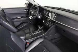 Седан Kia K5 2019 года, 2289000 рублей, Пермь