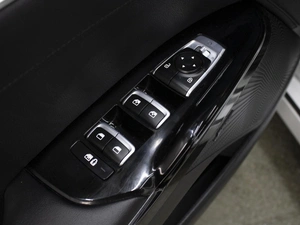 Седан Kia K5 2020 года, 2590000 рублей, Омск