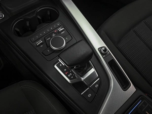 Седан Audi A4 2015 года, 1967111 рублей, Ставрополь