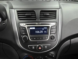 Седан Hyundai Solaris 2016 года, 938000 рублей, Ставрополь