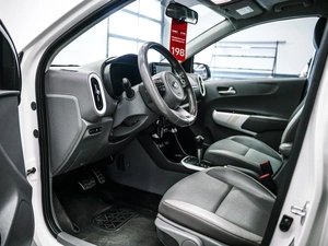 Хетчбэк Kia Picanto 2018 года, 1279000 рублей, Красноярск