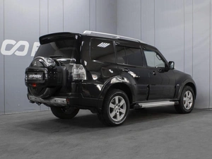 Внедорожник Mitsubishi Pajero 2008 года, 1430000 рублей, Омск