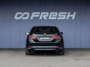 Седан Toyota Camry 2018 года, 2575000 рублей, Краснодар