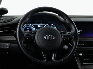 Седан Kia K7 2019 года, 3598999 рублей, Москва