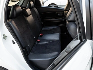 Хетчбэк Toyota Vitz 2019 года, 998000 рублей, Краснодар