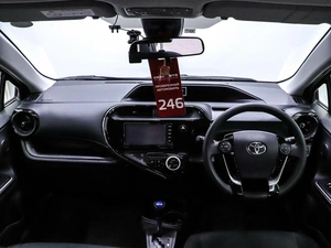 Хетчбэк Toyota Aqua 2018 года, 1250000 рублей, Красноярск