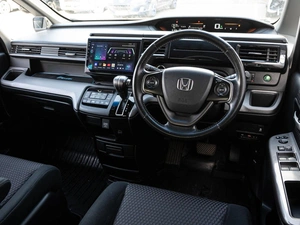 Минивэн Honda Stepwgn Spada 2016 года, 1835000 рублей, Краснодар