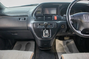 Минивэн Honda Odyssey 2002 года, 649000 рублей, Барнаул