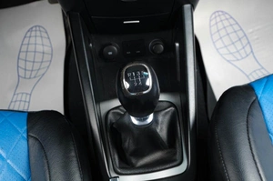 Хетчбэк Kia Ceed 2010 года, 649000 рублей, Тюмень